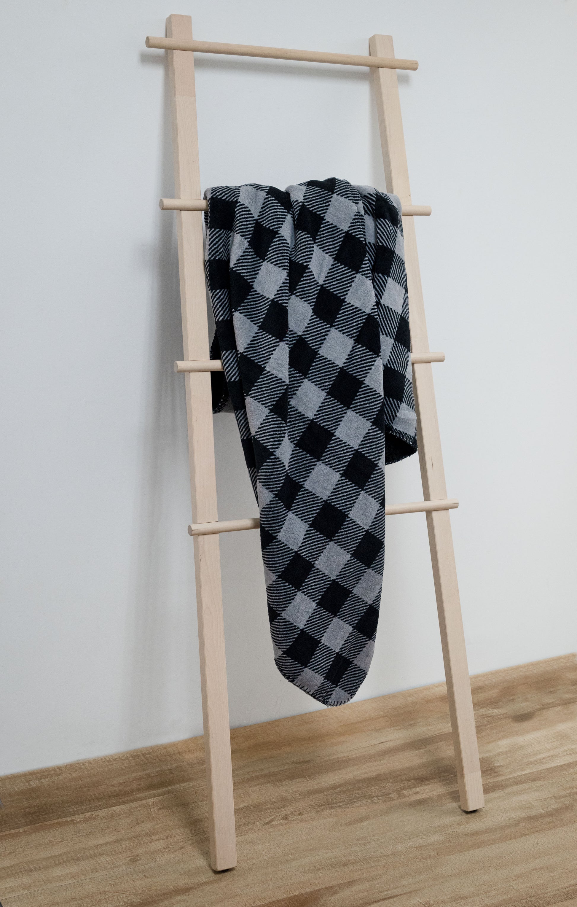 Great Northern Plaid Faux Shearling Throw - 120X150 Cm