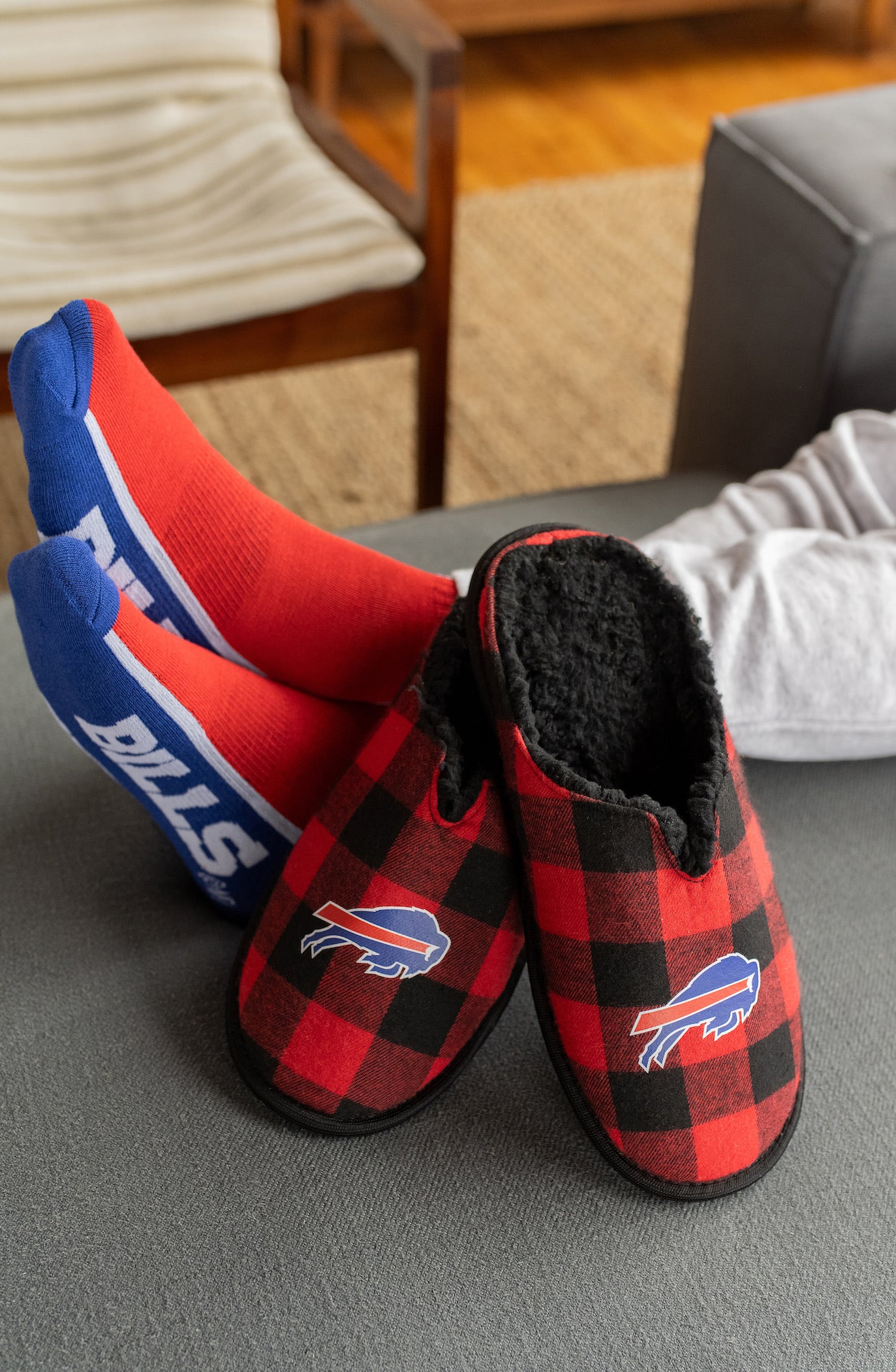 NFL Team Men's Buffalo Plaid Slippers With Soft Faux Shearling Lining