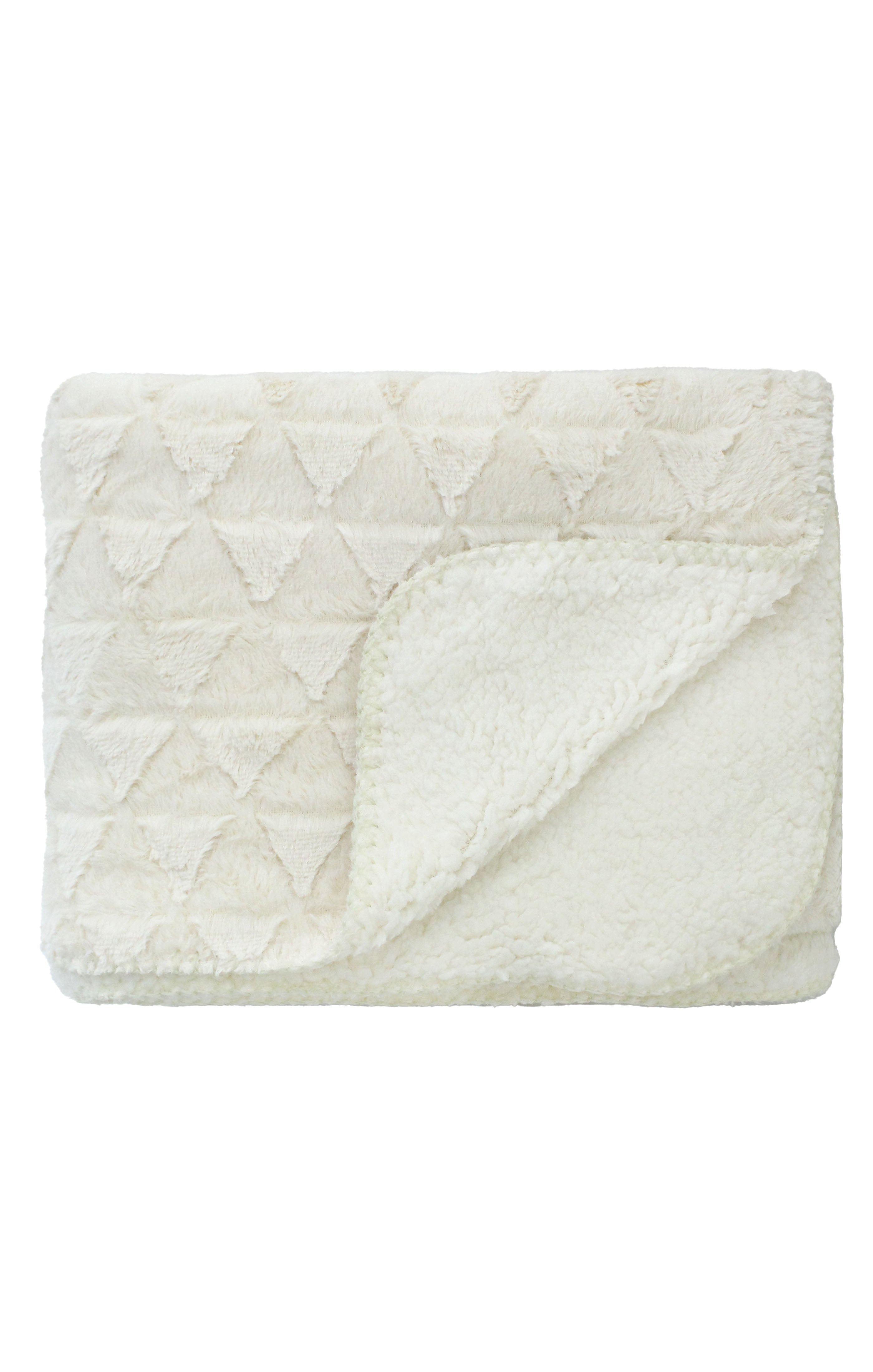 Embossed Sherpa Fleece Throw Blanket